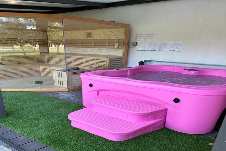 Вилла Luxurious Castle With Hot Tub In The Belgian Jamoigne Экстерьер фото