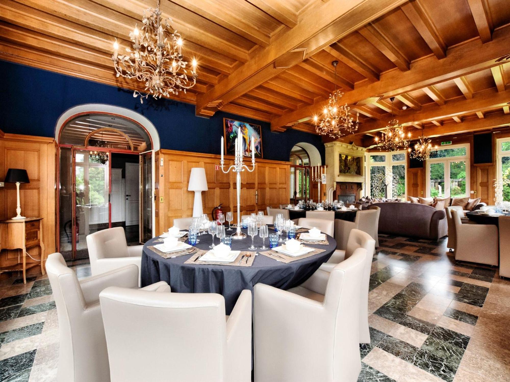 Вилла Luxurious Castle With Hot Tub In The Belgian Jamoigne Экстерьер фото
